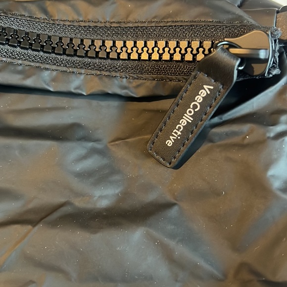 VeeCollective Mini Porter Quilted Ripstop Tote - Picture 8 of 12